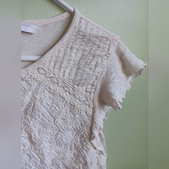 Lucky Brand Cream White Embroidered Ruffle Top - Picture 4 of 4